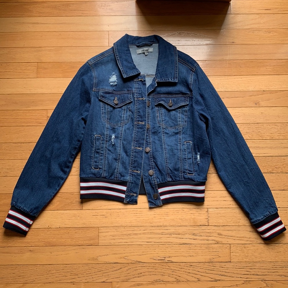 Teen dark wash denim jacket with accents